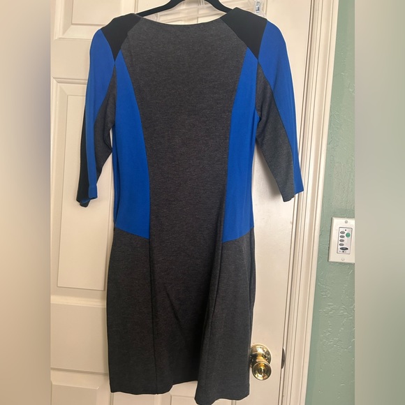 Gianni Bini Blue & Gray Long Sleeve Fitted Dress, Color-Block Style size M NWT - Picture 2 of 7